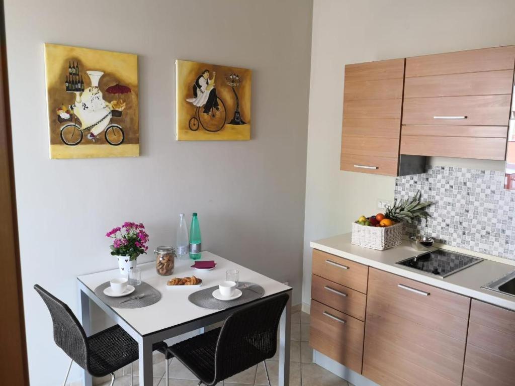 Colonna Rooms & Apartment Trani Exteriér fotografie